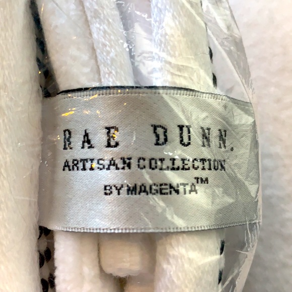 Rae Dunn “Squeaky Clean” Set of 2 - Picture 9 of 10